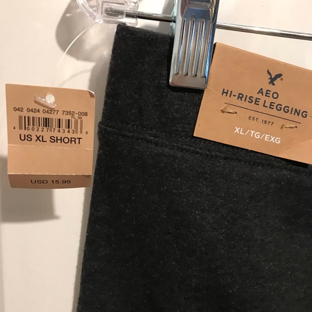 COPY - AEO hi-rise leggings!